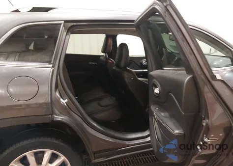 2015 Jeep Cherokee Limited z USA, uszkodzony, nr VIN 1C4PJMDSXFW728705